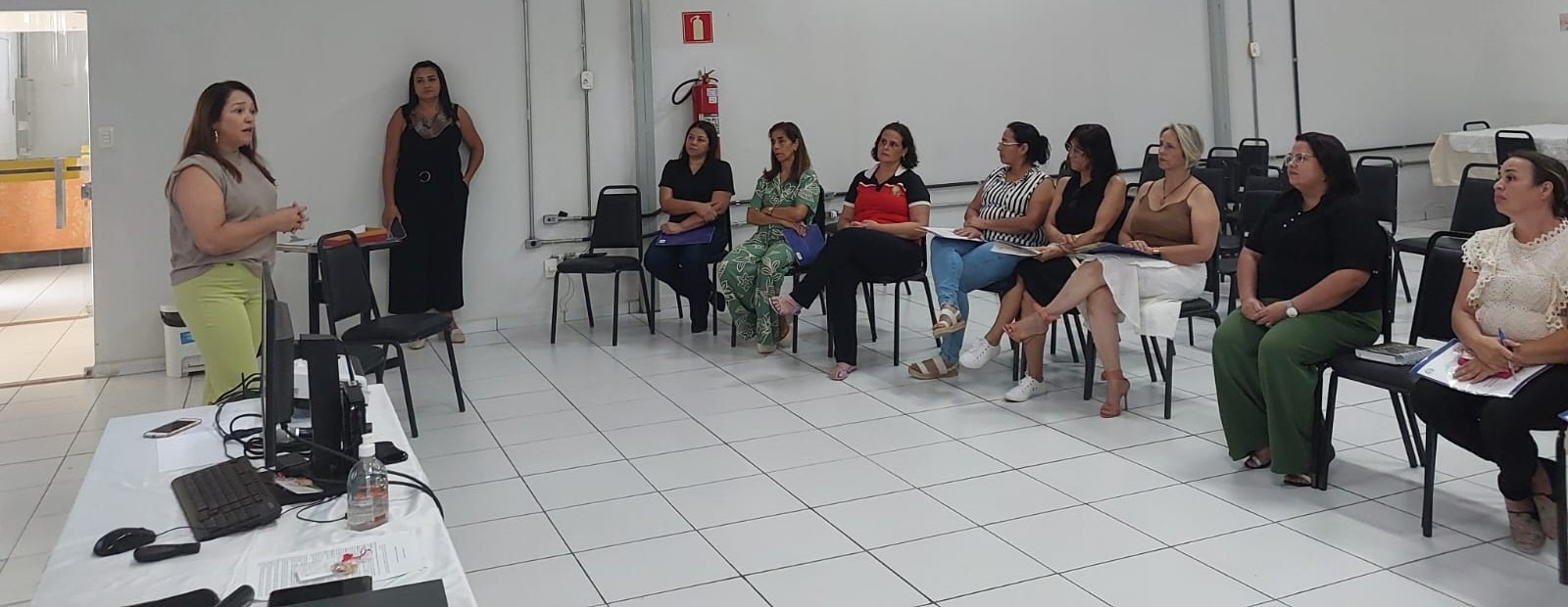Encontro da SRE Pirapora com Gestores Escolares: Dialogando com o NAE – Pólo Pirapora